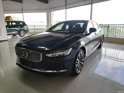 2024 Volvo S90 B5 Momentum Luxury Edition, фото 1, лот 10366422