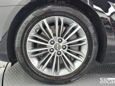 2017 Genesis EQ900 3.8 GDI AWD, фото 4, лот 10193624