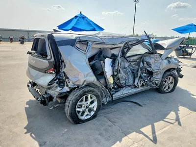 2025 KIA SOUL LX, фото 3, лот 11556233