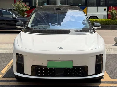 2025 Li Auto Li i8 Standard Edition, фото 2, лот 10821738