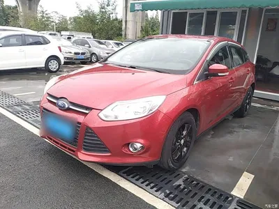2012 Ford Focus Hatchback 1.6L Automatic Trend, фото 1, лот 10593282