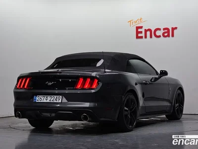 2017 Ford Mustang Convertible, фото 2, лот 10122330