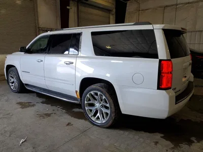2017 CHEVROLET SUBURBAN K1500 PREMIER, фото 2, лот 10682486