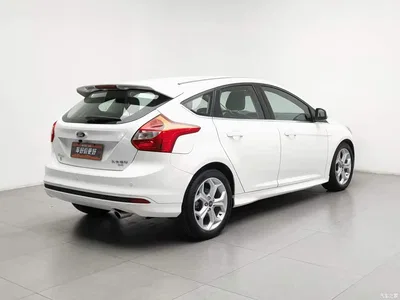 2012 Ford Focus Hatchback 2.0L Automatic Luxury Sport, фото 2, лот 10777418