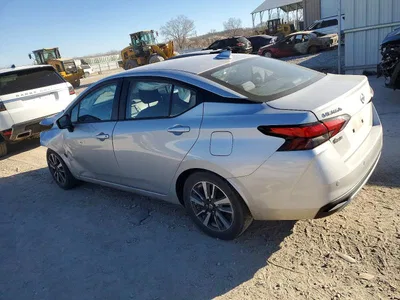 2021 NISSAN VERSA SV, фото 2, лот 10763006
