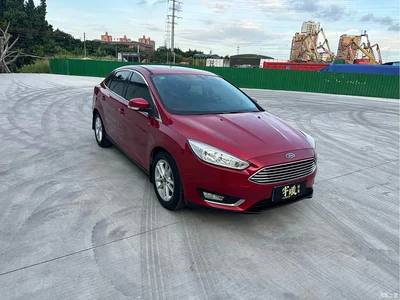 2017 Ford Focus Sedan 1.6L Automatic Fashion Smart Edition, фото 2, лот 10279438