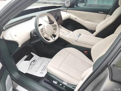 2025 Xiaomi Auto Xiaomi YU7 Extended Range RWD Edition, фото 4, лот 10808422