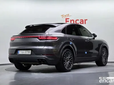 2022 Porsche Cayenne 3.0 Coupe, фото 2, лот 10168077