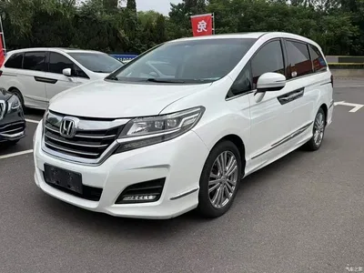 2016 Honda Elysion 2.4L Fashion Edition, фото 1, лот 10404060