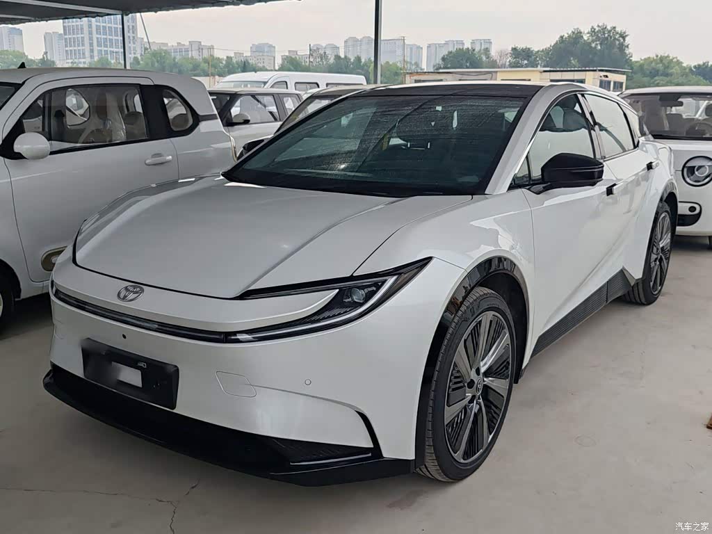 2025 Toyota bZ5 Model 550 PRO, фото 2, лот 10389306