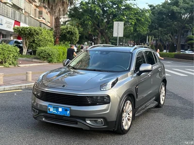 2017 Lynk & Co 01 2.0T 2WD Pro Version, фото 1, лот 10316288
