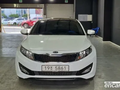 2011 Kia K5 LPI Luxury, фото 2, лот 10063625