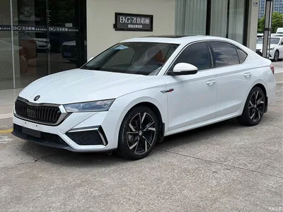2022 Škoda Octavia PRO TSI280 Luxury Edition, фото 1, лот 10348648