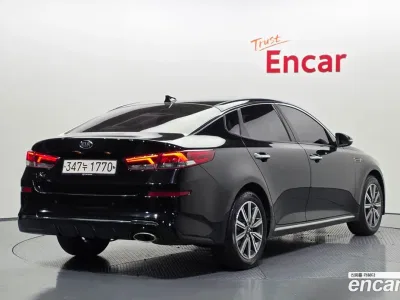2019 Kia K5 2.0, фото 1, лот 10058437