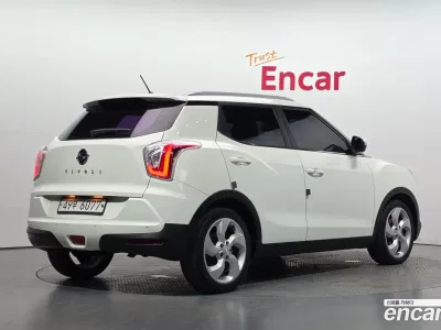 2015 Ssang Yong TIBOLI LX 2WD, фото 1, лот 10049921