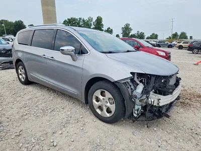 2018 CHRYSLER PACIFICA HYBRID LIMITED, фото 4, лот 10866403