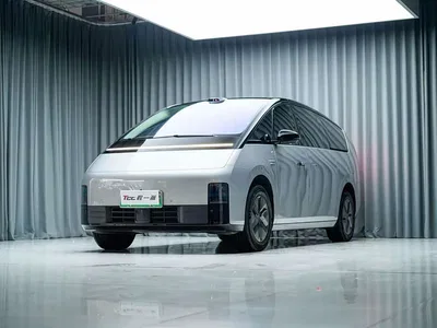 2025 Li Auto MEGA Model Home Family Special Edition, фото 3, лот 10446110