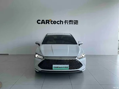 2024 BYD Qin PLUS Glory Edition DM-i 55KM Leading, фото 2, лот 10364372