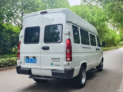 2025 Iveco Daily A37M1 Multi-purpose Passenger Vehicle 2.5T Manual Medium Wheelbase Medium Roof Dual Tires, фото 4, лот 11151977