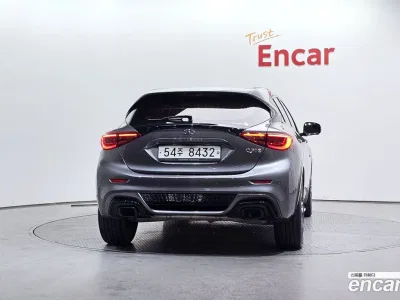 2017 Infiniti Q30 2.0 Exclusive City Black, фото 4, лот 10119185