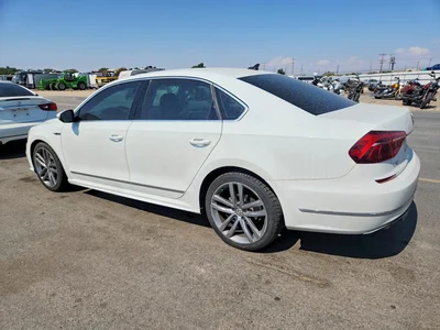 2017 VOLKSWAGEN PASSAT R-LINE, фото 2, лот 10674748