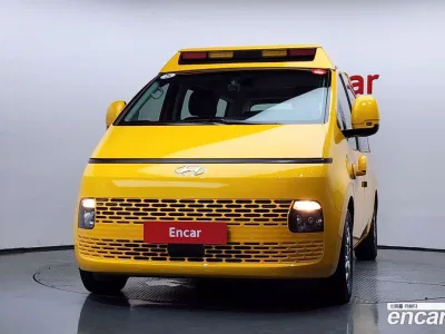 2023 Hyundai Staria L3.5 Kinder Safety Car, фото 3, лот 10521675