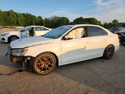 2015 VOLKSWAGEN JETTA SE, фото 1, лот 10829201