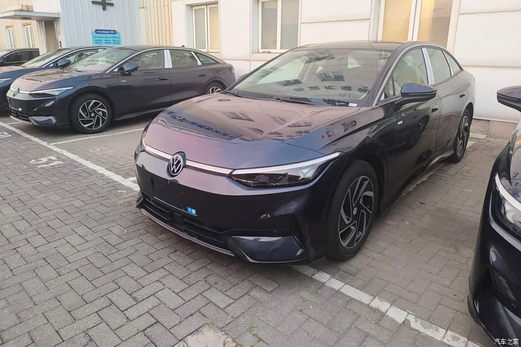 2024 Volkswagen ID.7 VIZZION PRO, фото 1, лот 11205747
