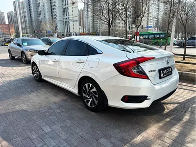 2016 Honda Civic 220TURBO CVT Luxury Edition, фото 4, лот 10431126