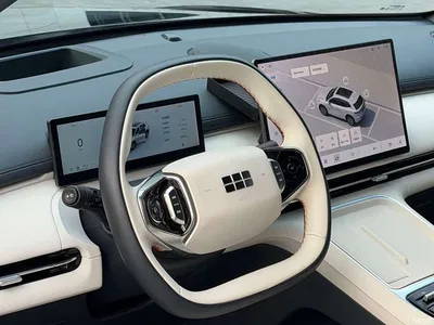 2025 Geely Galaxy Galaxy Starship 7 EM-i Model 120km Explorer+ Edition, фото 4, лот 10431011