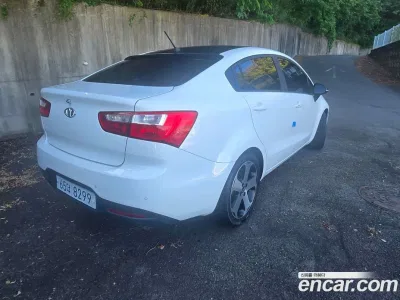2012 Kia pride 1.6 GDI Sedan, фото 2, лот 10200843