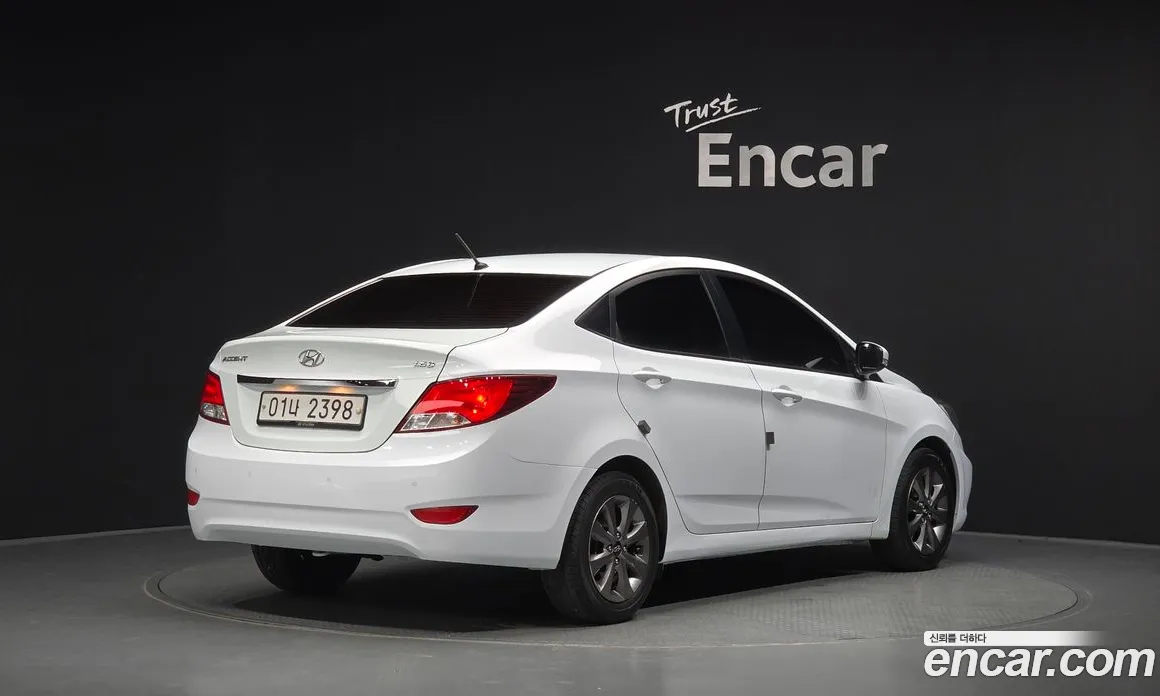 2018 Hyundai Accent Diesel 1.6 VGT Modern, фото 2, лот 11007016