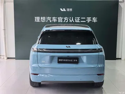 2025 Li Auto L7 Max Smart Renewal Edition, фото 4, лот 10445934