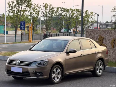 2013 Volkswagen Bora 1.4T Automatic Comfort, фото 1, лот 10624871
