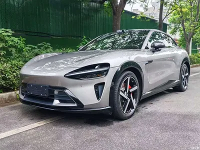 2025 Xiaomi Auto Xiaomi YU7 Extended Range RWD Edition, фото 1, лот 10813084
