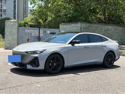 2022 Changan UNI-V 1.5T Premium Model, фото 1, лот 10248050