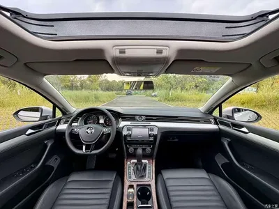 2018 Volkswagen Magotan 330TSI DSG Leading, фото 4, лот 10412019