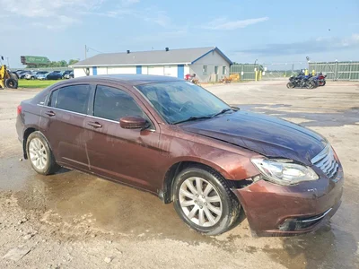 2012 CHRYSLER 200 TOURING, фото 4, лот 10869503