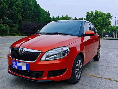 2015 Škoda Fabia 1.4L Automatic Pioneer Edition, фото 1, лот 10348551