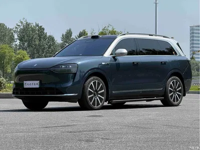 2024 AITO Wenjie AITO M9 Range Extender Max Edition 42kWh 6-seater, фото 1, лот 10277403