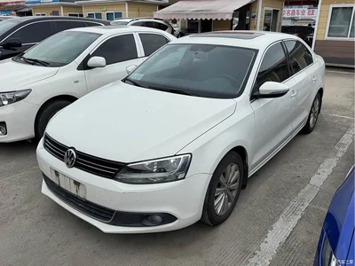 2014 Volkswagen Sagitar Facelift 1.6L Automatic Comfort, фото 1, лот 10396898