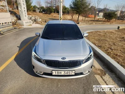 2017 Kia K3 Trendy, фото 2, лот 10036951