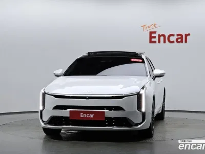 2025 Kia K8 Signature, фото 2, лот 10165374