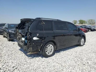 2014 TOYOTA SIENNA XLE, фото 3, лот 10550428