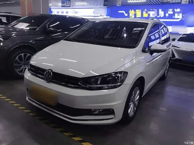 2016 Volkswagen Touran L 280TSI DSG Comfortline, фото 1, лот 10475467