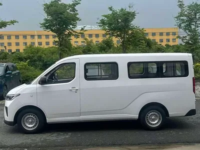 2024 Wuling Motors Wuling Yangguang 300KM Comfort Bus Version 75kW, фото 3, лот 11167365