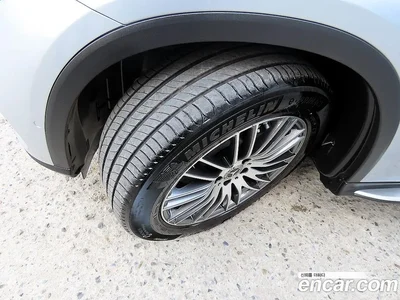 2025 Mercedes-Benz GLC-Class GLC300 4MATIC Avnatgarde Coupe, фото 4, лот 10057318
