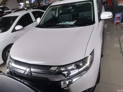 2020 Mitsubishi Outlander 2.4L 4WD Luxury 7-seater, фото 3, лот 10342792