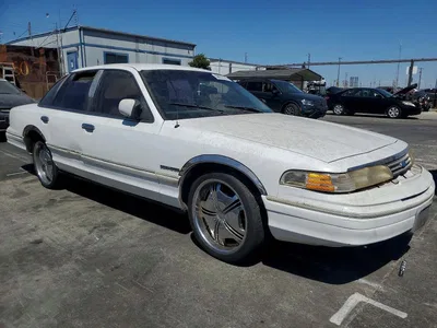 1993 FORD CROWN VICTORIA LX, фото 4, лот 10525603