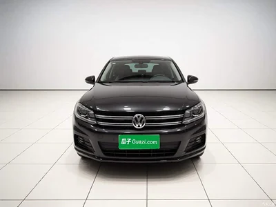 2015 Volkswagen Tiguan 1.8TSI Manual 2WD Trendline, фото 2, лот 11241626